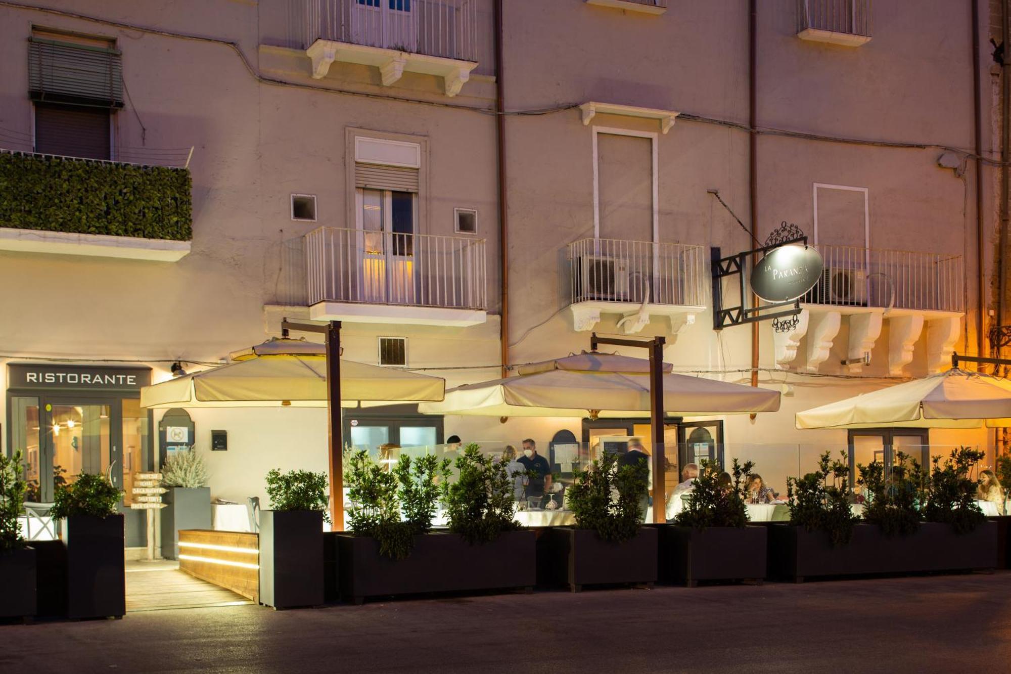 Palazzo Mata Boutique Hotel Taranto Exterior foto